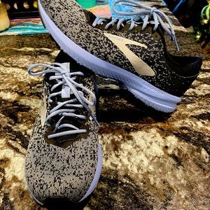 Brooks Launch 7 Running Shoes